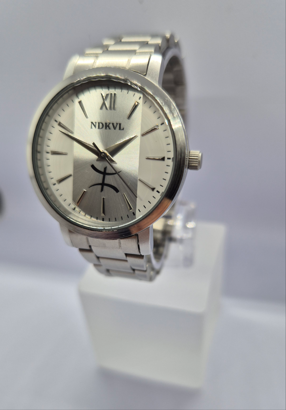 Montre NDKVL – Édition Femme Argentée