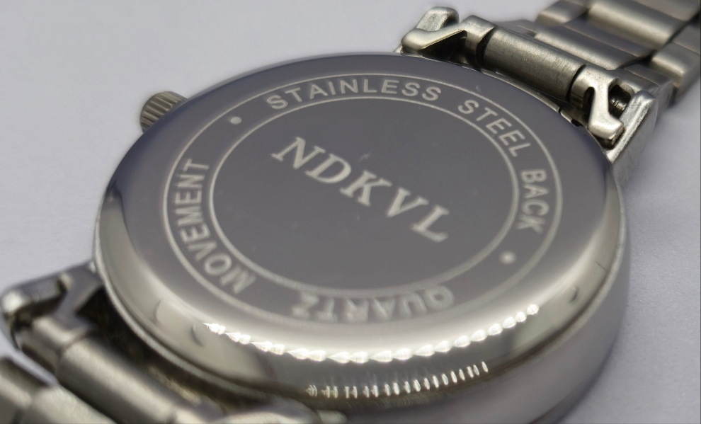 Montre NDKVL – Édition Femme Argentée